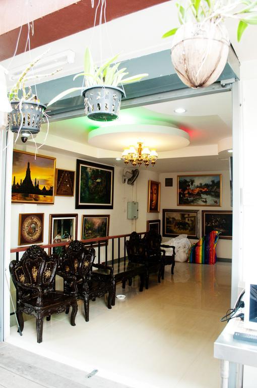 Buakhao Service Home Pattaya Phòng bức ảnh